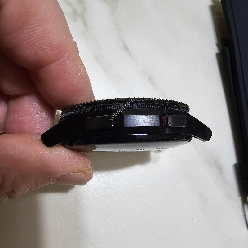 �ַ��� ��ġ4 46�̸� Ŭ����