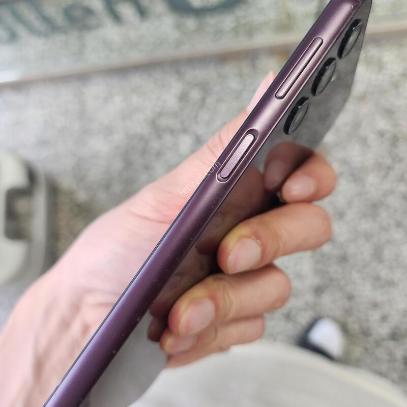 ������A24 ���ǵ� 128�Ⱑ ������(�ܻ�.����.�۾��� �����^^!)