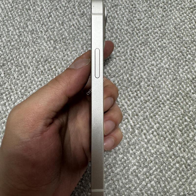 (88%)������13�̴� 128G ��Ÿ����Ʈ �Ǹ��ؿ�.