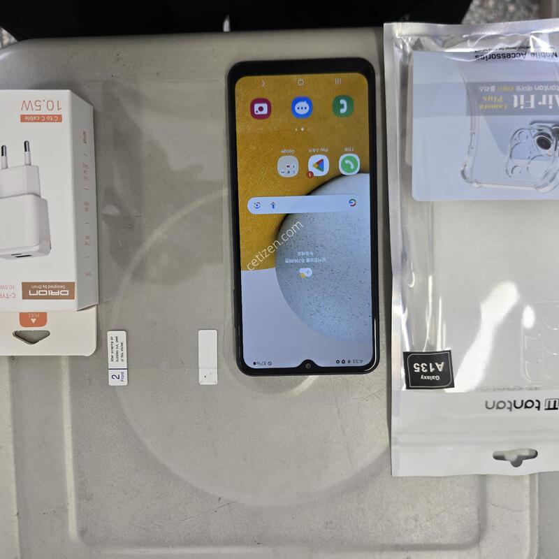 SK ���̵�6 (A136) 128G �������� ����� �˴ϴ�