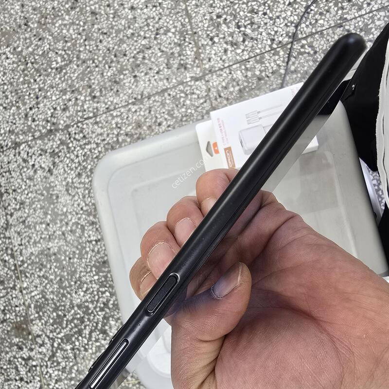 SK ���̵�6 (A136) 128G �������� ����� �˴ϴ�