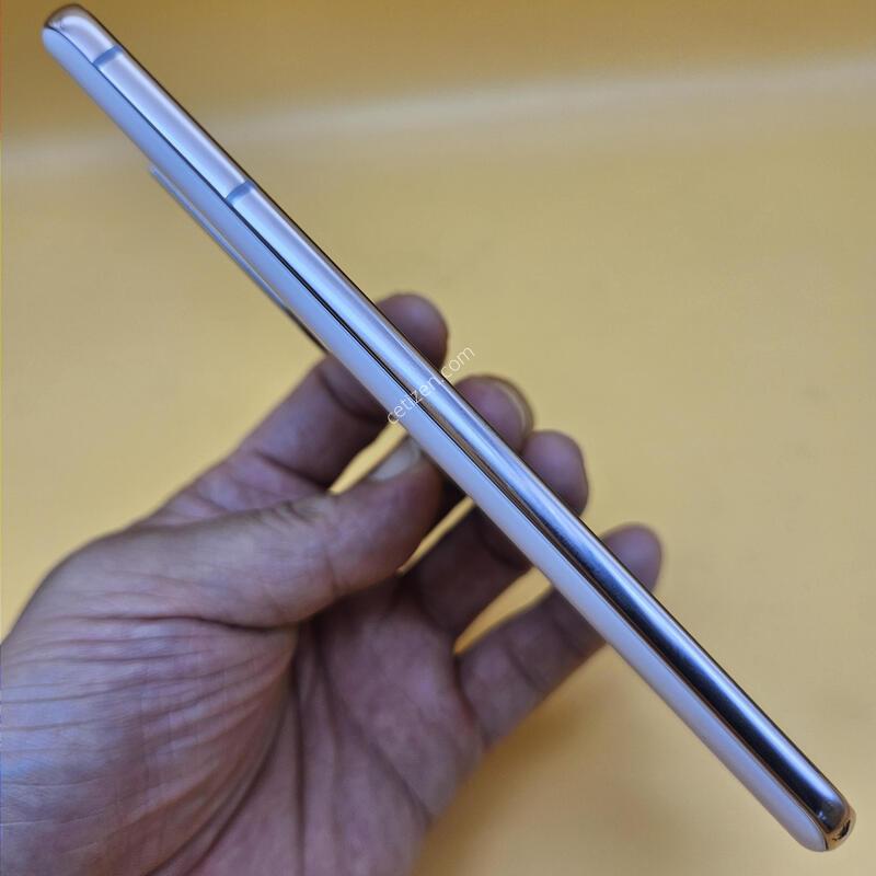 [���۱�]������S21 �ֻ������� 256G ��ũ ����� �߰���