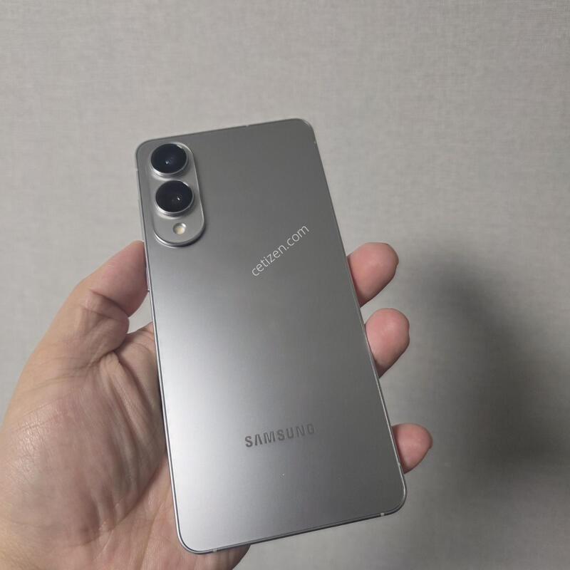 ������ S25���� �ǹ� 256�Ⱑ SS�� �Ⱦƿ�~