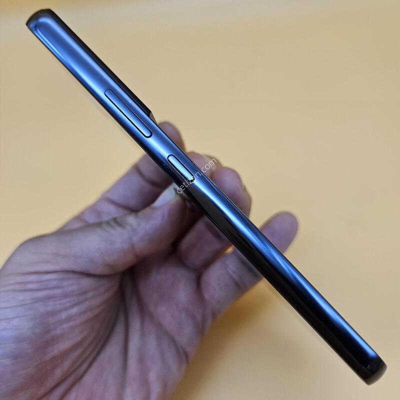 [���۱�]������S22 �ֻ������� 256G ���� ����� �߰���