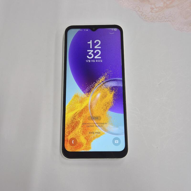 ����������3 ȭ��Ʈ 128GB