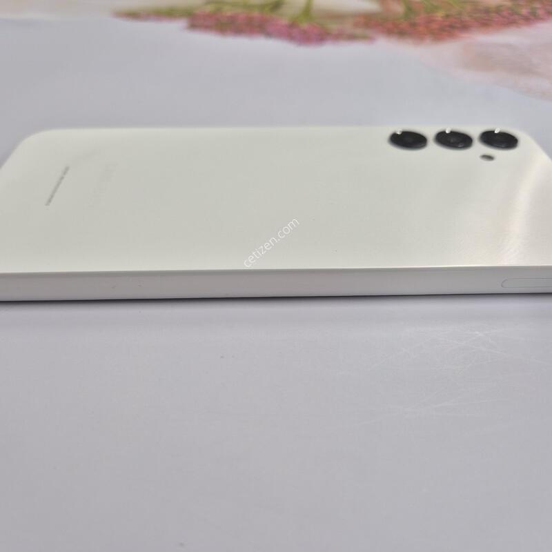 ����������3 ȭ��Ʈ 128GB