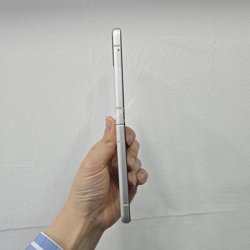 ������Z�ø�3 256�Ⱑ ũ�� �Ǹ��մϴ�