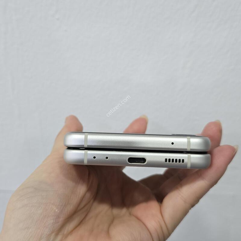 ������Z�ø�3 256�Ⱑ ũ�� �Ǹ��մϴ�