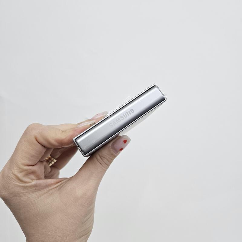 �ø�6 �׷��̻��� 34584