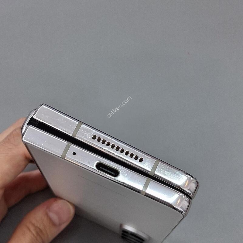 ������Z����4 512GB ũ��