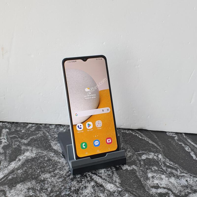 SK �����ÿ��̵�6 (A136S) ���� 128�Ⱑ (1166800)