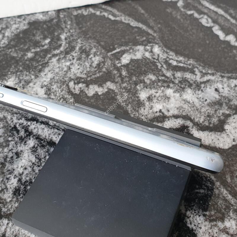 SK �����ÿ��̵�6 (A136S) ���� 128�Ⱑ (1166800)