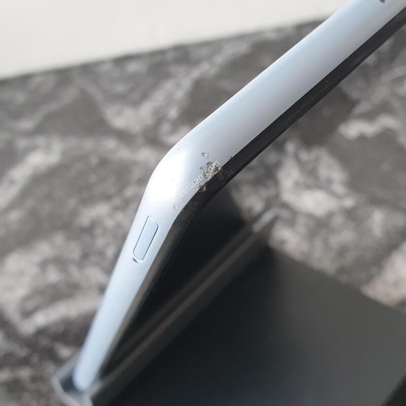 SK �����ÿ��̵�6 (A136S) ���� 128�Ⱑ (1166800)