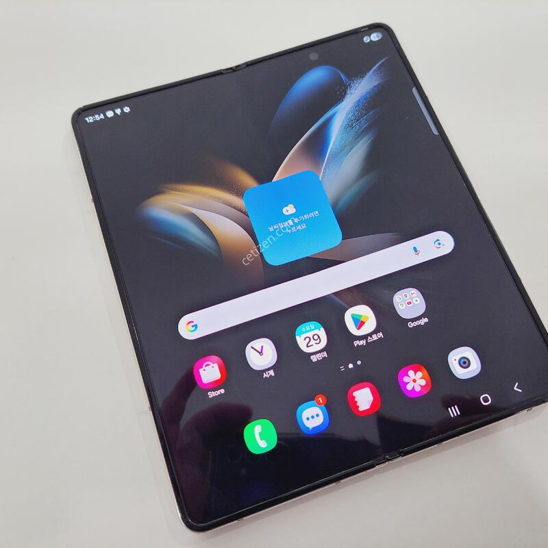 ������Z����4