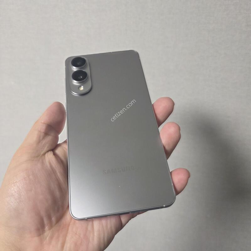 ������ S25���� �ǹ� 256�Ⱑ SS�� �Ⱦƿ�~