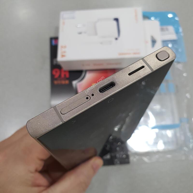 *S24U*@ (�����̳�+�׵θ�1������) �׷���!!