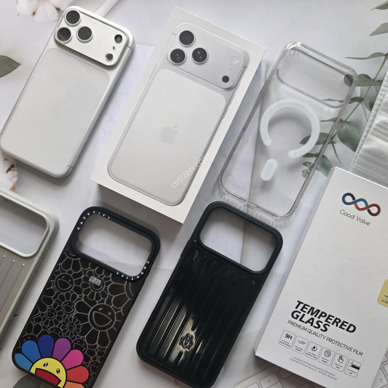 ������ 17 ���� �ƽ� 256GB �ǹ� �Ǹ��մϴ�.