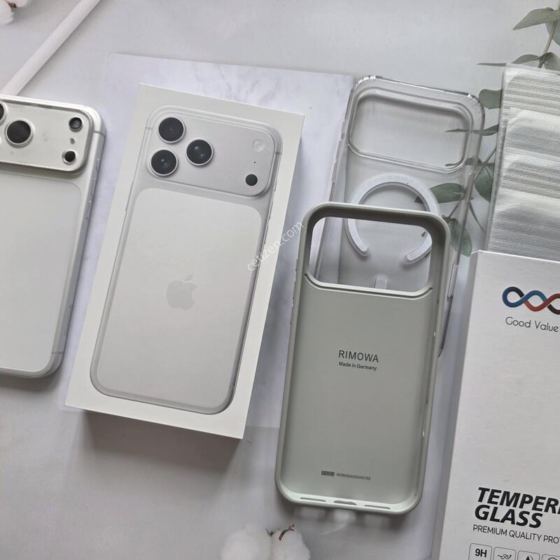 ������ 17 ���� �ƽ� 256GB �ǹ� �Ǹ��մϴ�.