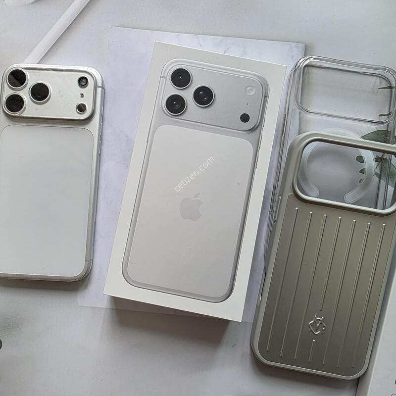 ������ 17 ���� �ƽ� 256GB �ǹ� �Ǹ��մϴ�.