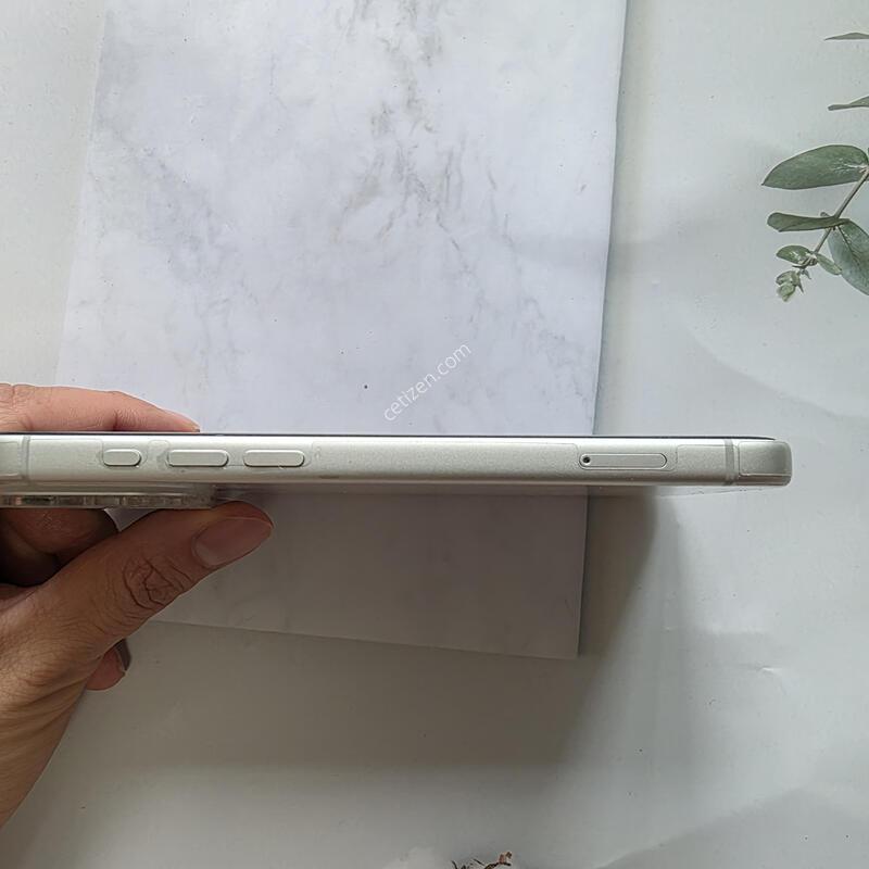 ������ 17 ���� �ƽ� 256GB �ǹ� �Ǹ��մϴ�.