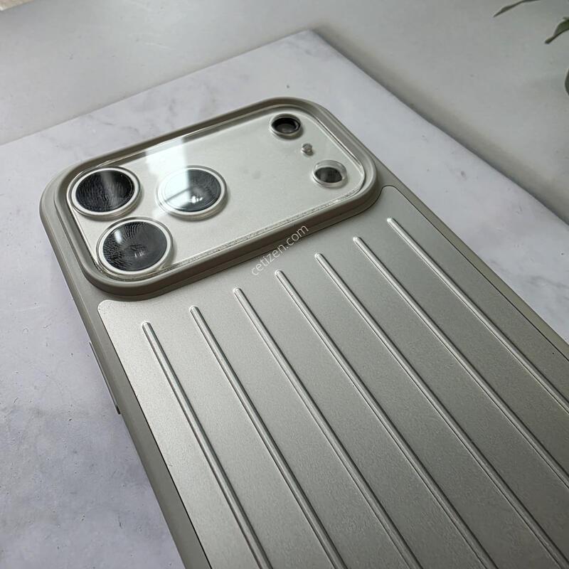 ������ 17 ���� �ƽ� 256GB �ǹ� �Ǹ��մϴ�.