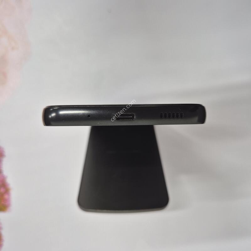 ����������3 ���� 128GB