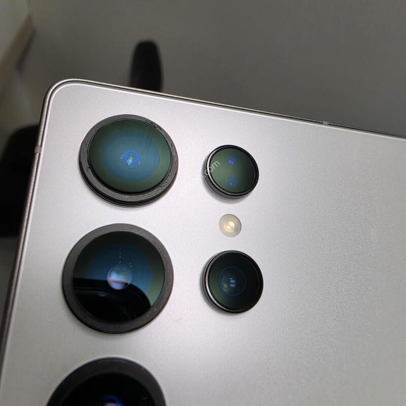 ������ S25 ��Ʈ�� 1TB ȭ��Ʈ B��