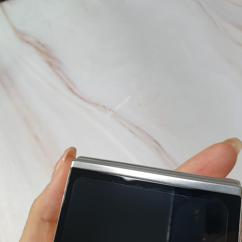 LG ������ Z�ø�5 5G ũ�� 256G ������ �Ǹ��մϴ�