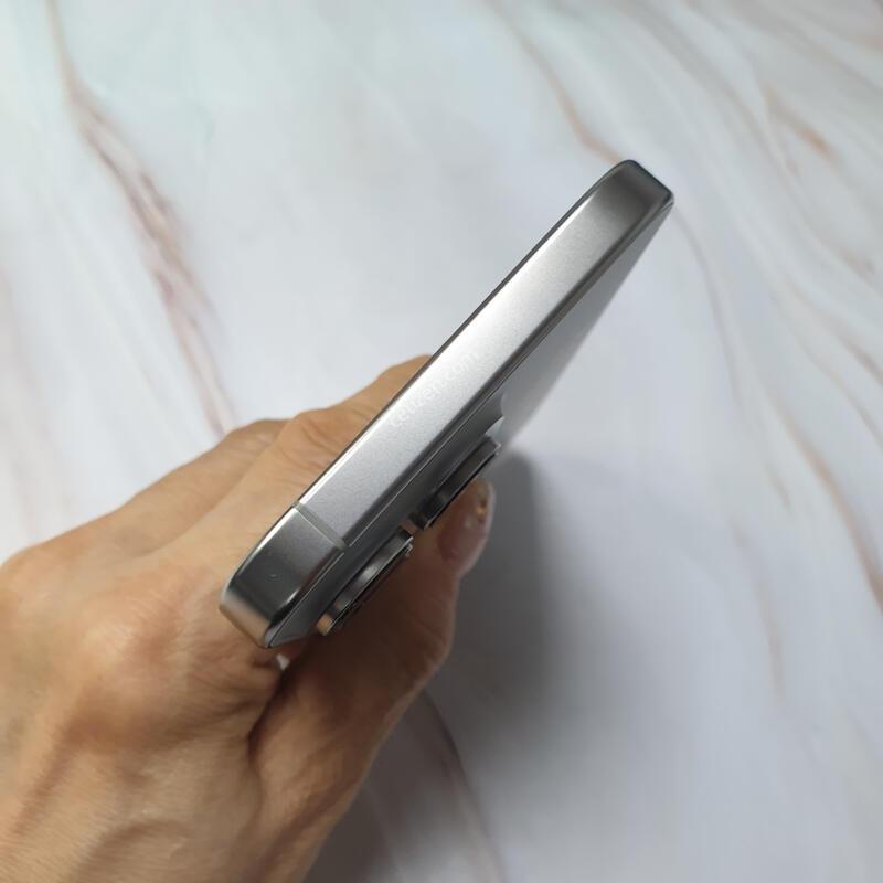 ������ 16���θƽ� 256G ���߷�ƼŸ�� S�� �Ǹ��մϴ�