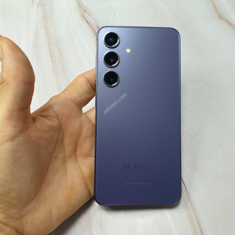 LG ������ S24 ���̿÷� 256G S�� �Ǹ��մϴ�