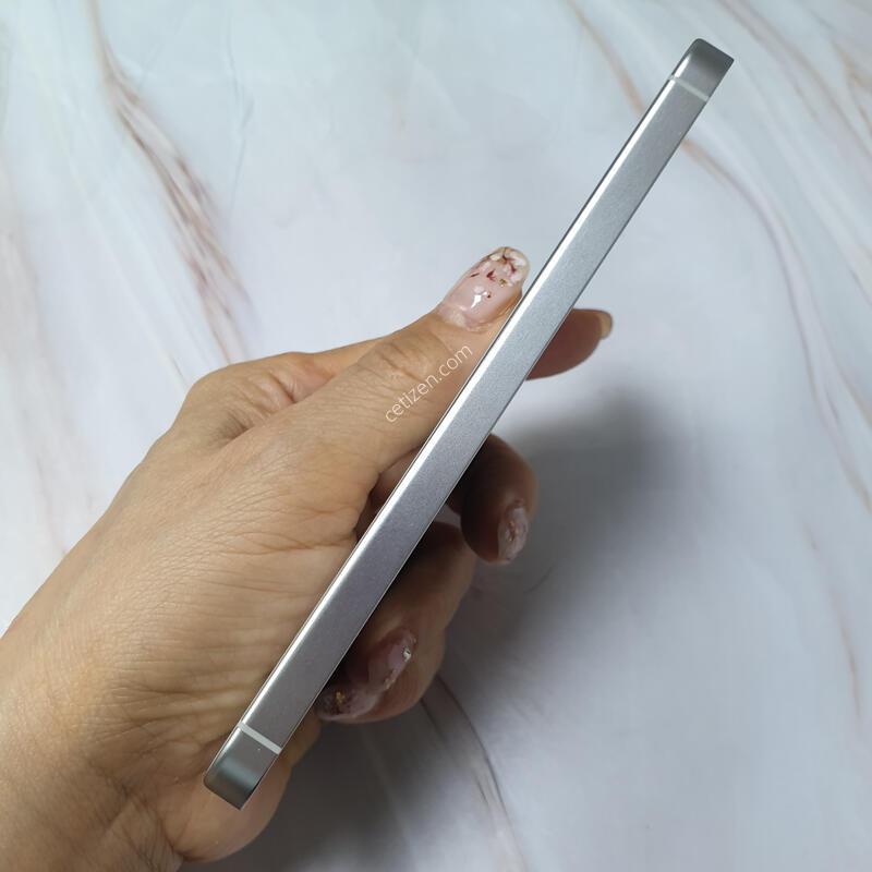 LG ������ S24 �׷��� 256G S�� �Ǹ��մϴ�