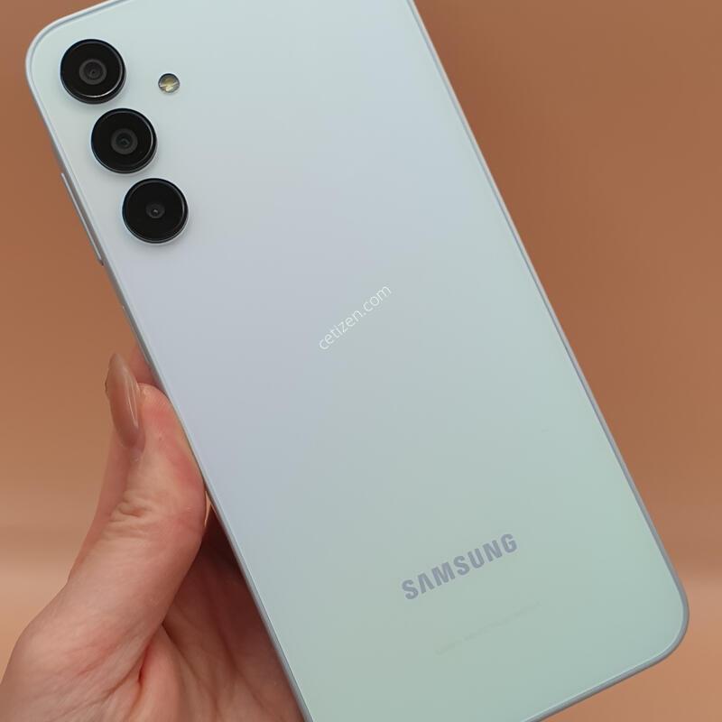 LG ������ ����3 (A156) ����Ʈ���� 128�Ⱑ S�� �Ǹ��մϴ�