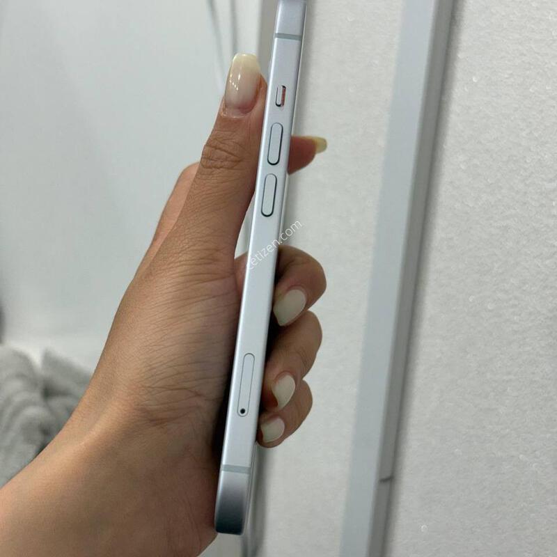 ������15 ���� 256GB/85% Y1764