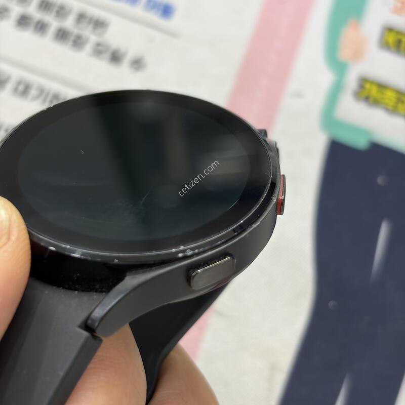 ������ ��ġ4  44mm ����  �����Ǹ��մϴ�.