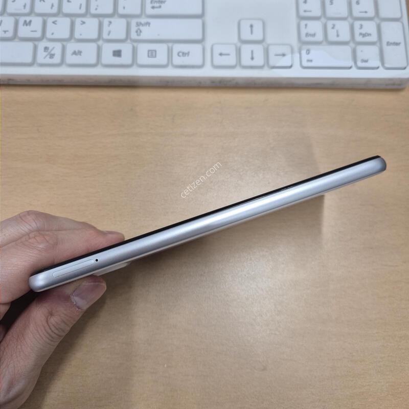 ����������2 ȭ��Ʈ SS�� 128GB