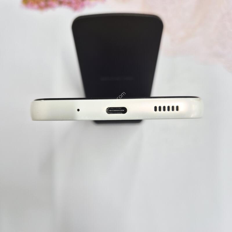 ����������3 ȭ��Ʈ 128GB