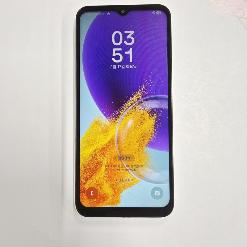 ����������3 ȭ��Ʈ 128GB