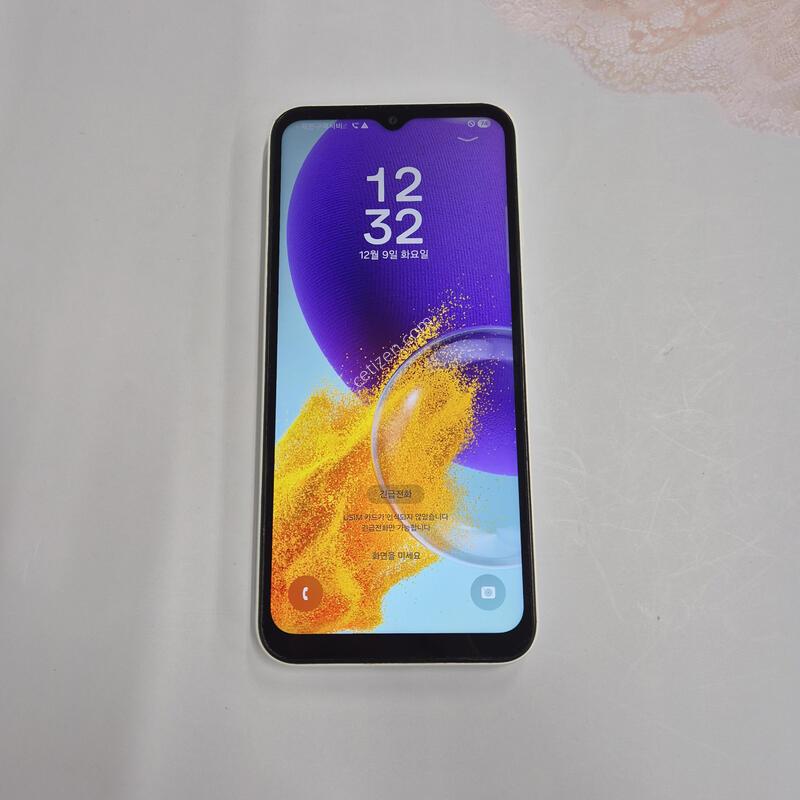 ����������3 ȭ��Ʈ 128GB