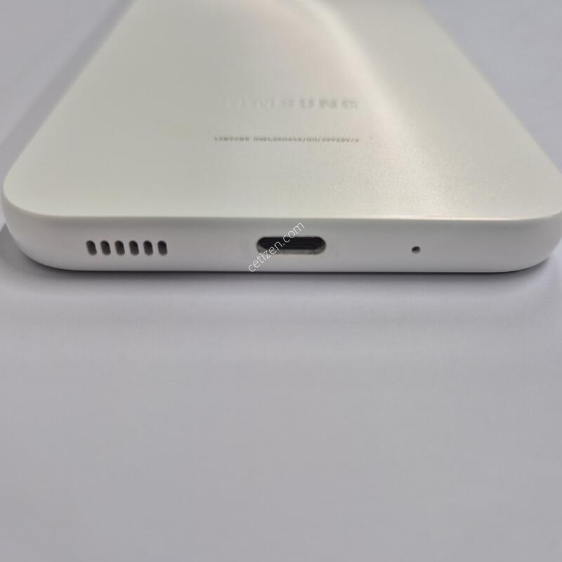 ����������3 ȭ��Ʈ 128GB