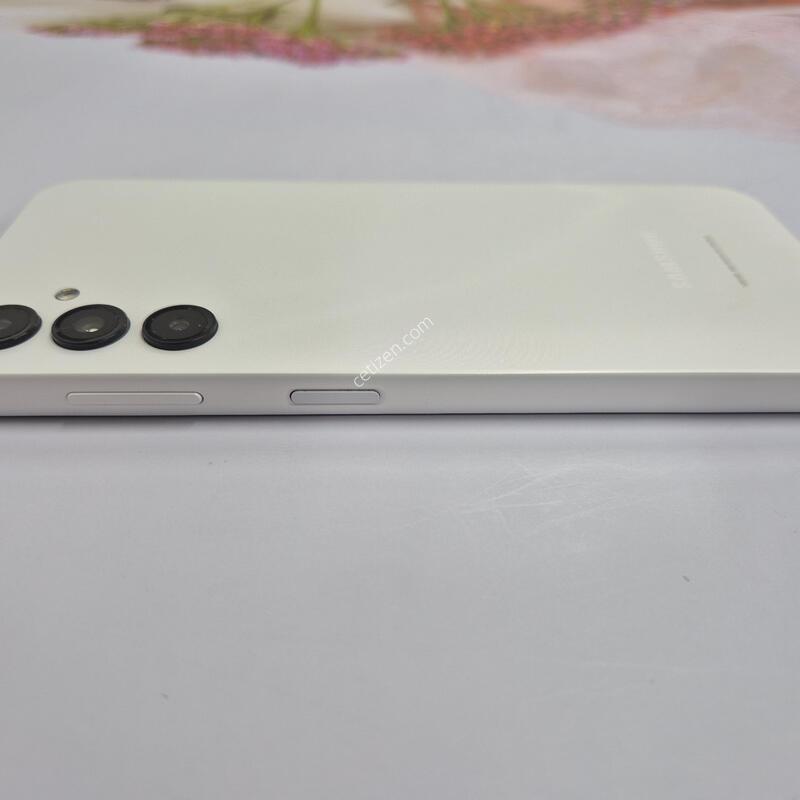 ����������3 ȭ��Ʈ 128GB