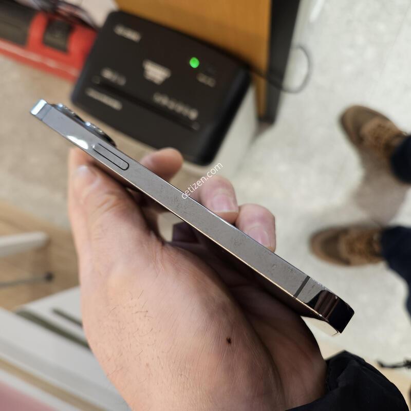 ������13 ���� 256GB