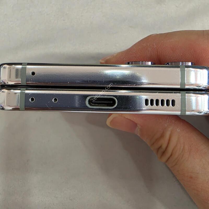 F731 �ø� 5 �Դϴ� 512G!!A�� �Դϴ� ���� ũ������ ����� �����Դϴ� ����������, ���̽�����