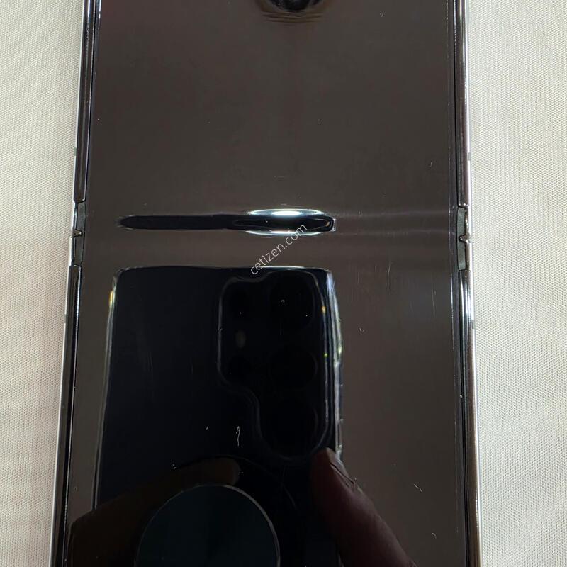 F731 �ø� 5 �Դϴ� 512G!!A�� �Դϴ� ���� ũ������ ����� �����Դϴ� ����������, ���̽�����