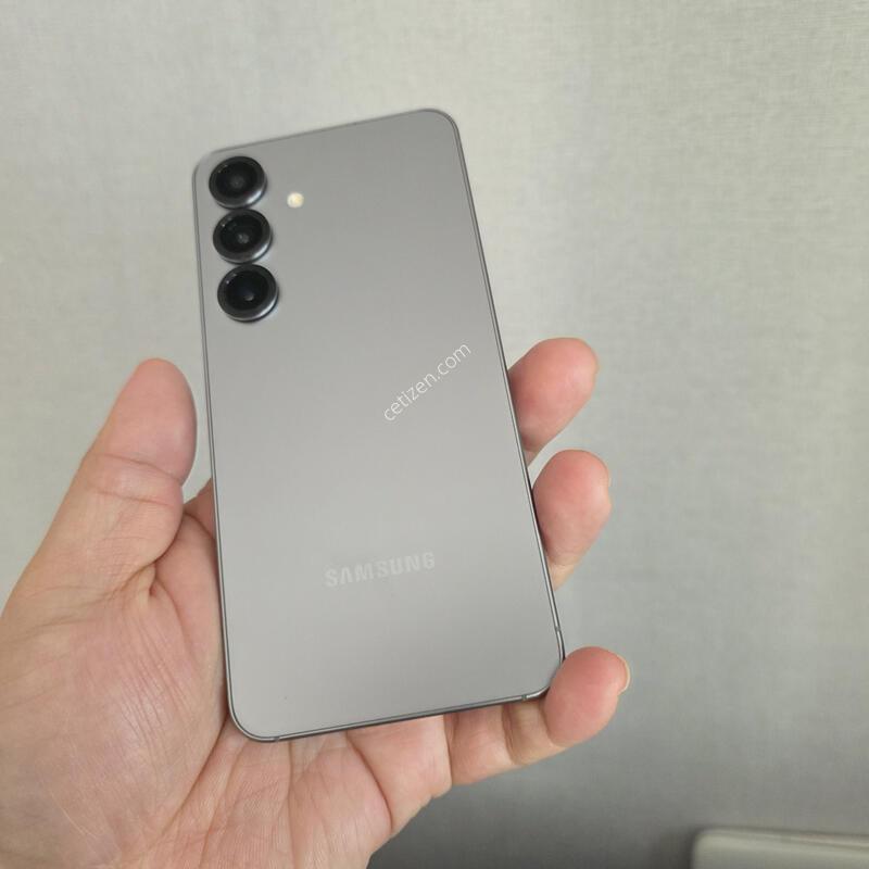 ������ S25 �ǹ� 256�Ⱑ SS�� �Ⱦƿ�~