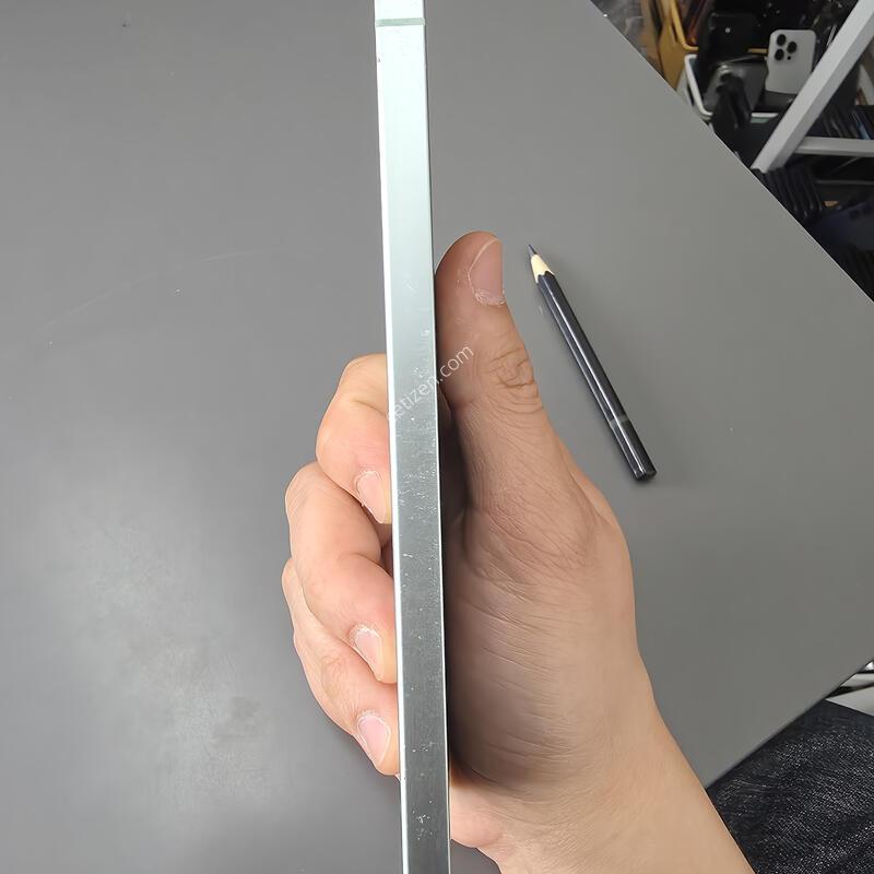 (7031)������s25�÷��� 256 �Ǹ��մϴ�