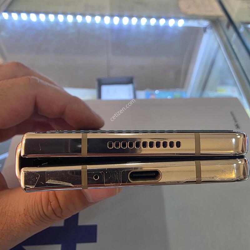 ������ Z����4