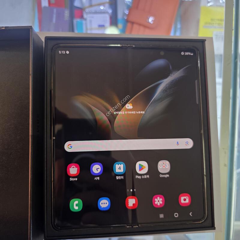 ������ Z����4