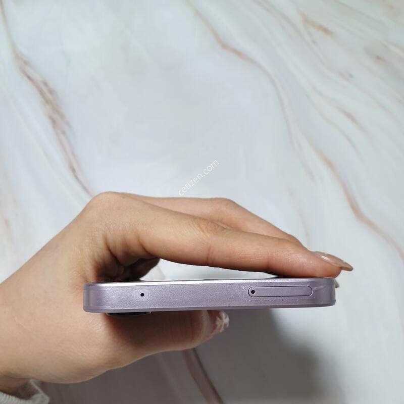 LG ������ A35 5G �����϶� 128G S�� �Ǹ��մϴ�