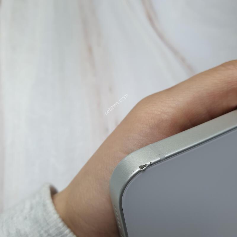 ������16e ȭ��Ʈ 128G ������ �Ǹ��մϴ�