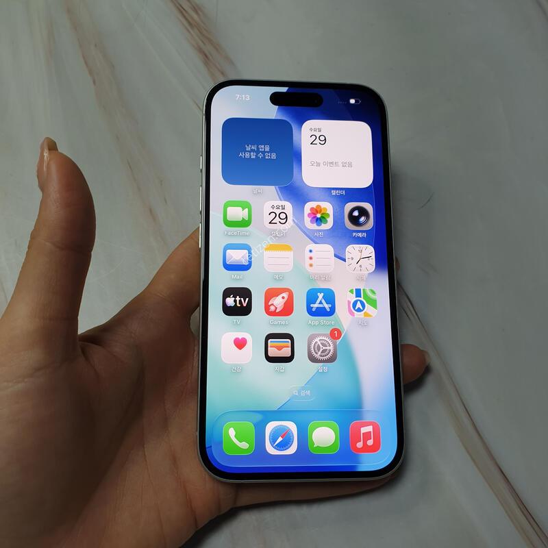 ������16 ȭ��Ʈ 256G ������ �Ǹ��մϴ�